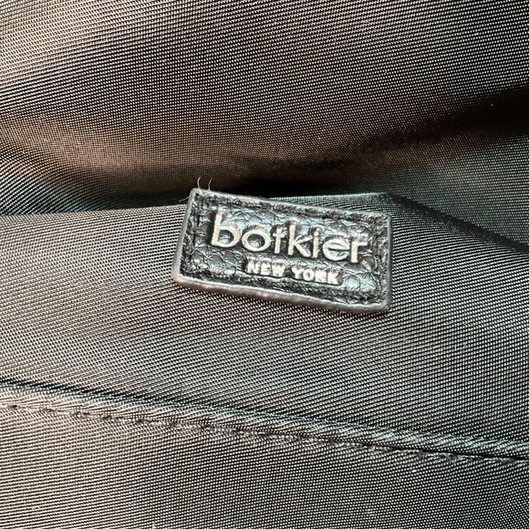 BOTKIER NEW YORK Trigger Mini Black Backpack Nylon & Vegan Leather - Picture 5 of 12